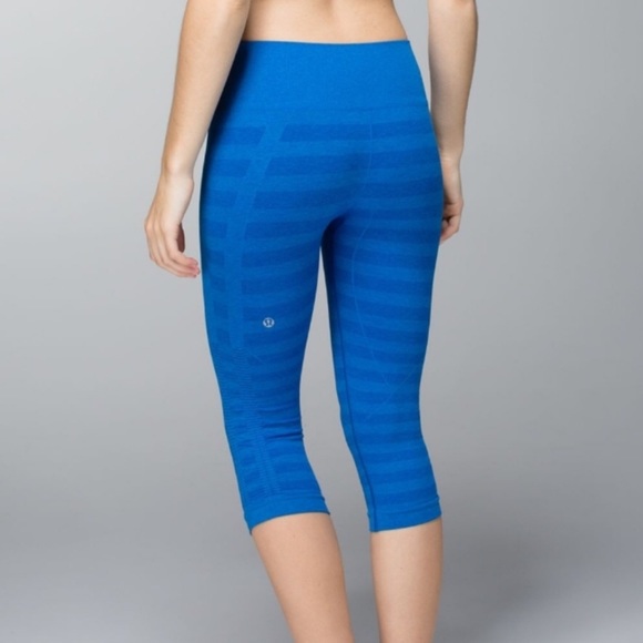 Lululemon In The Flow Crop II Striped Legging - Picture 12 of 15